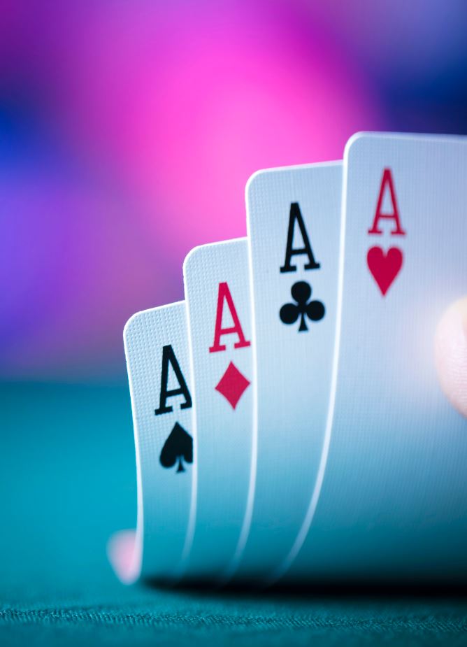 Unravelling the meaning of dishonesty: Card Games in Casinos