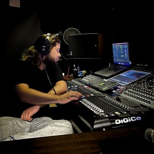 Simonas Gylys in the studio